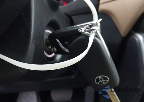 2019 Toyota Rav4 Le from USA, damaged, VIN 2T3H1RFV0KC010079